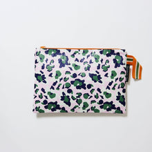 Load image into Gallery viewer, Large zip pouch

